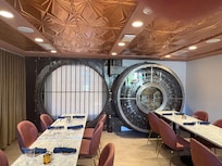 Bar vault