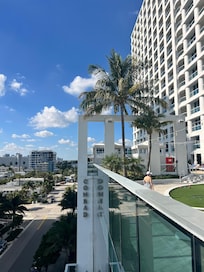 Love the 6th Floor pool and bar deck level