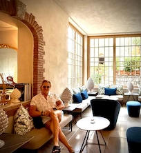 Gorgeous interior.