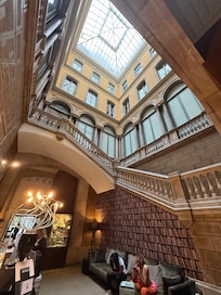 Center stairwell