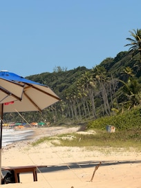 Praia do hotel. Super reservada