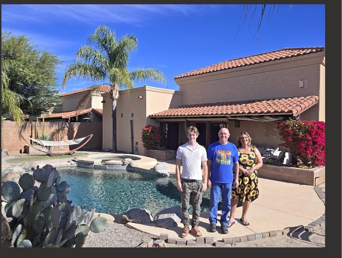 Chasing the Sun this year! Tuson Arizona December 2025.