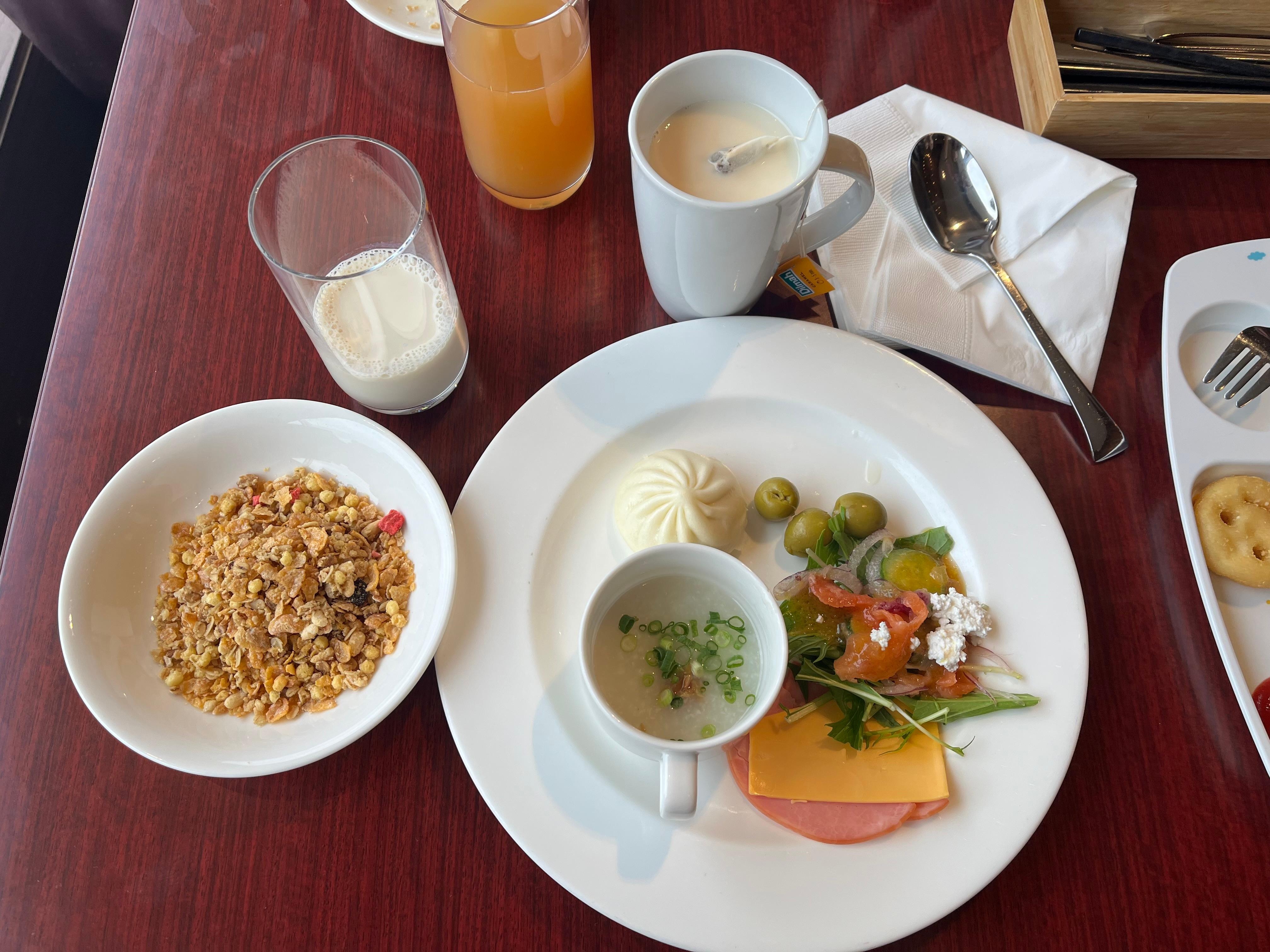 Excellent food choices-something for everyone.