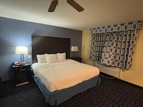 King bed suite