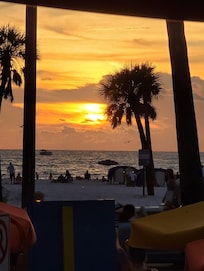 SUNSET!!!! 🌄🌴