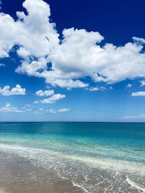 Beautiful beach
.