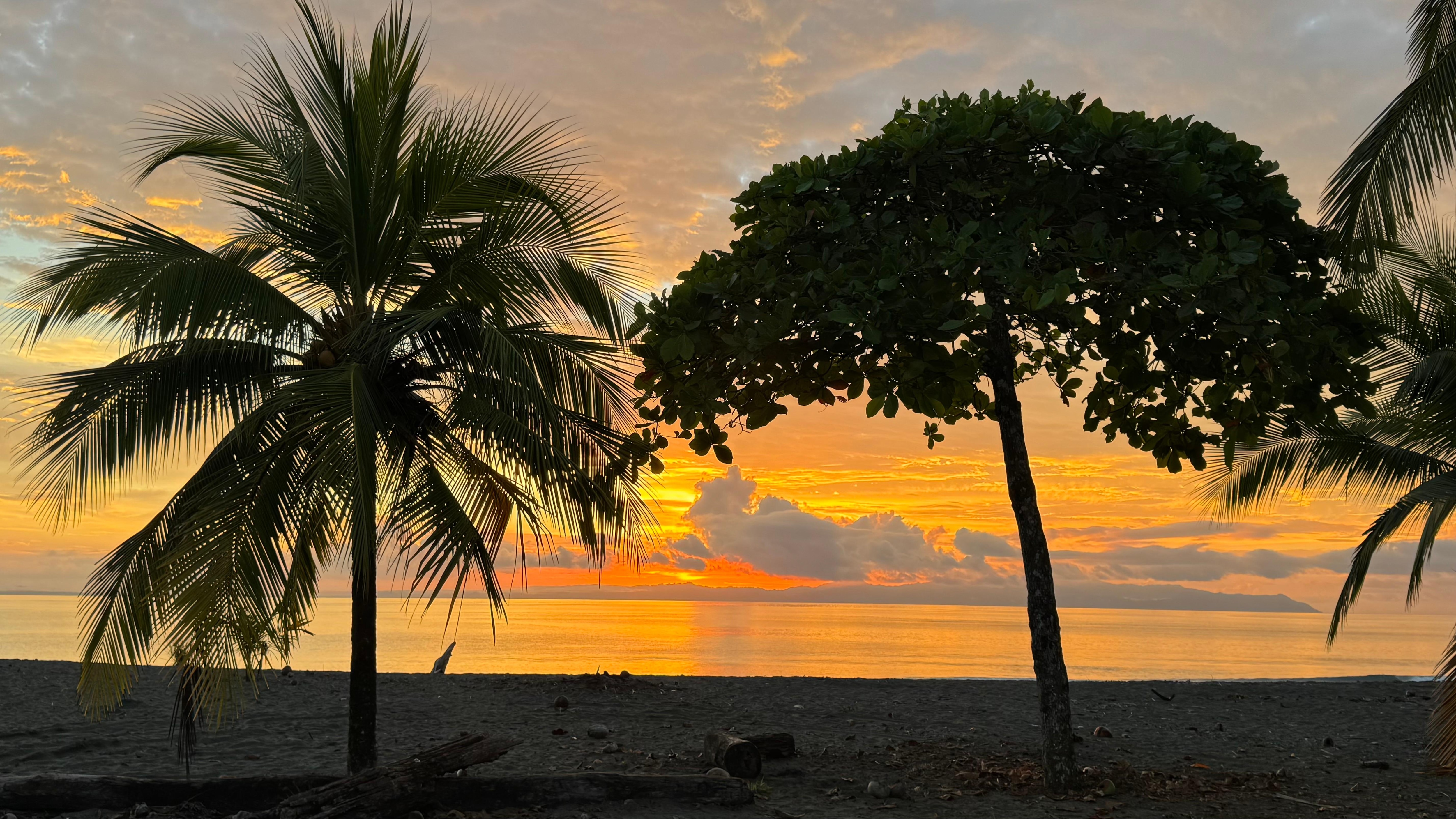 Sunrise at the beach