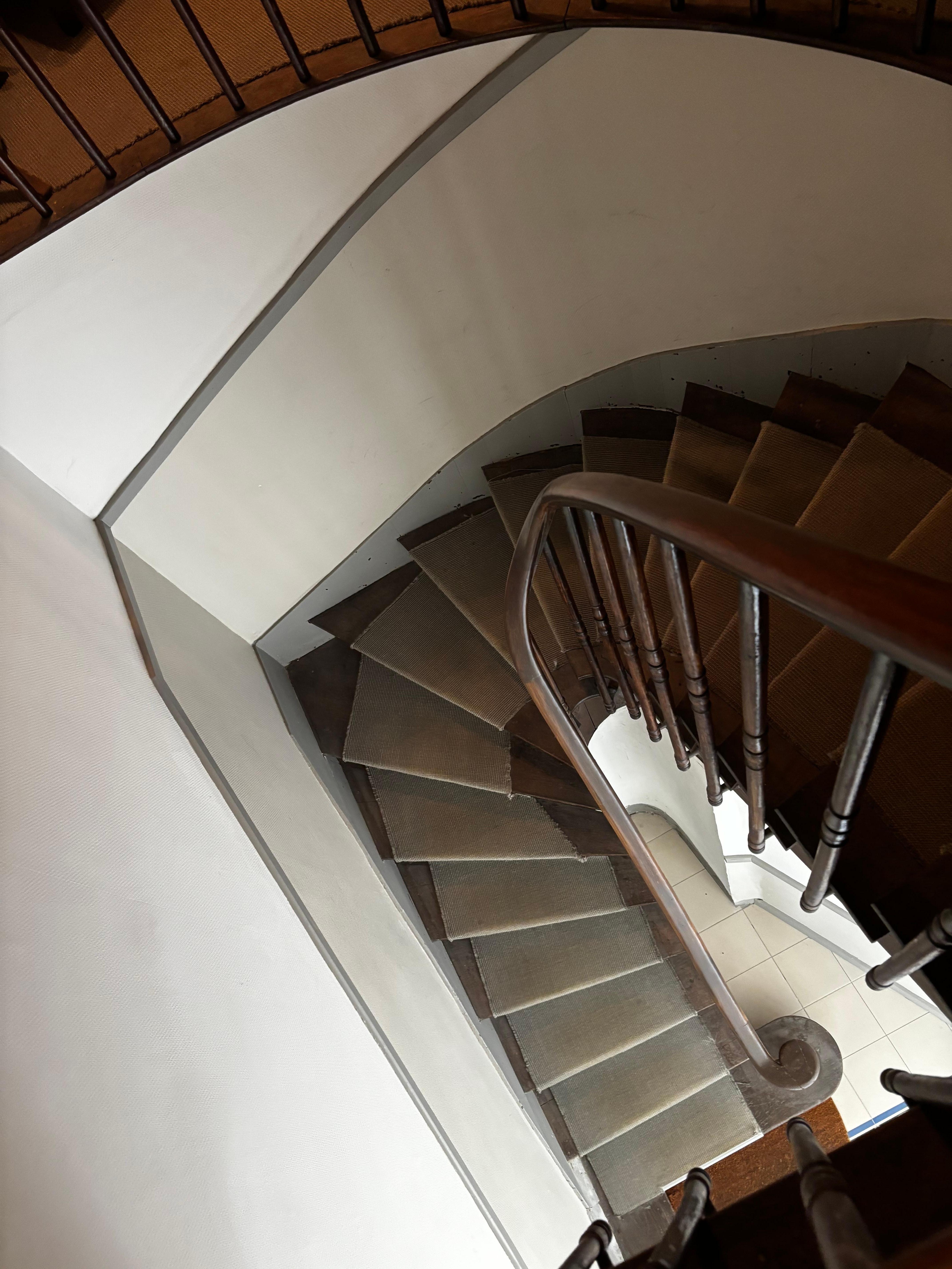 Staircase. Beautiful!