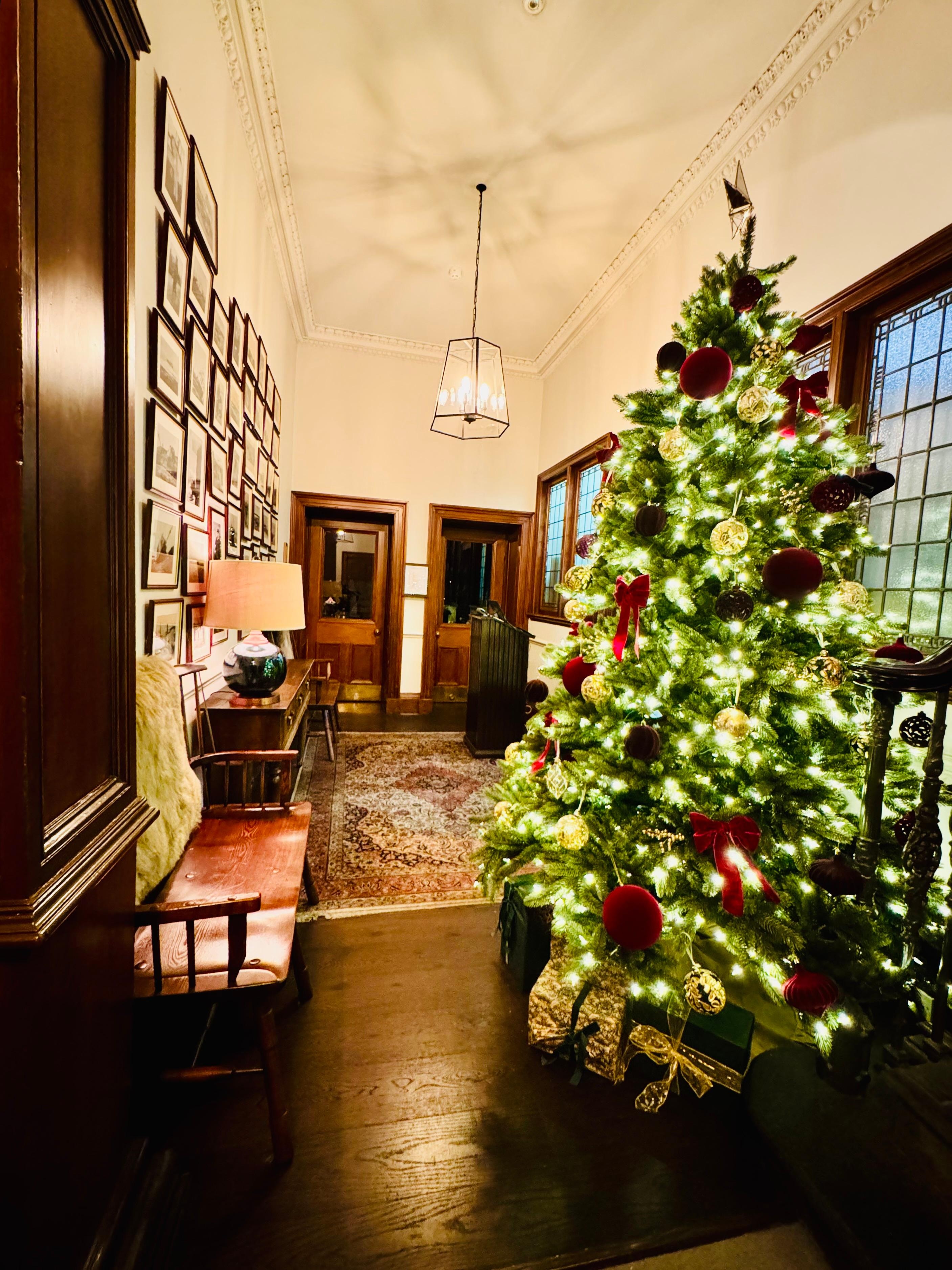 Lobby/reception area