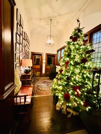 Lobby/reception area