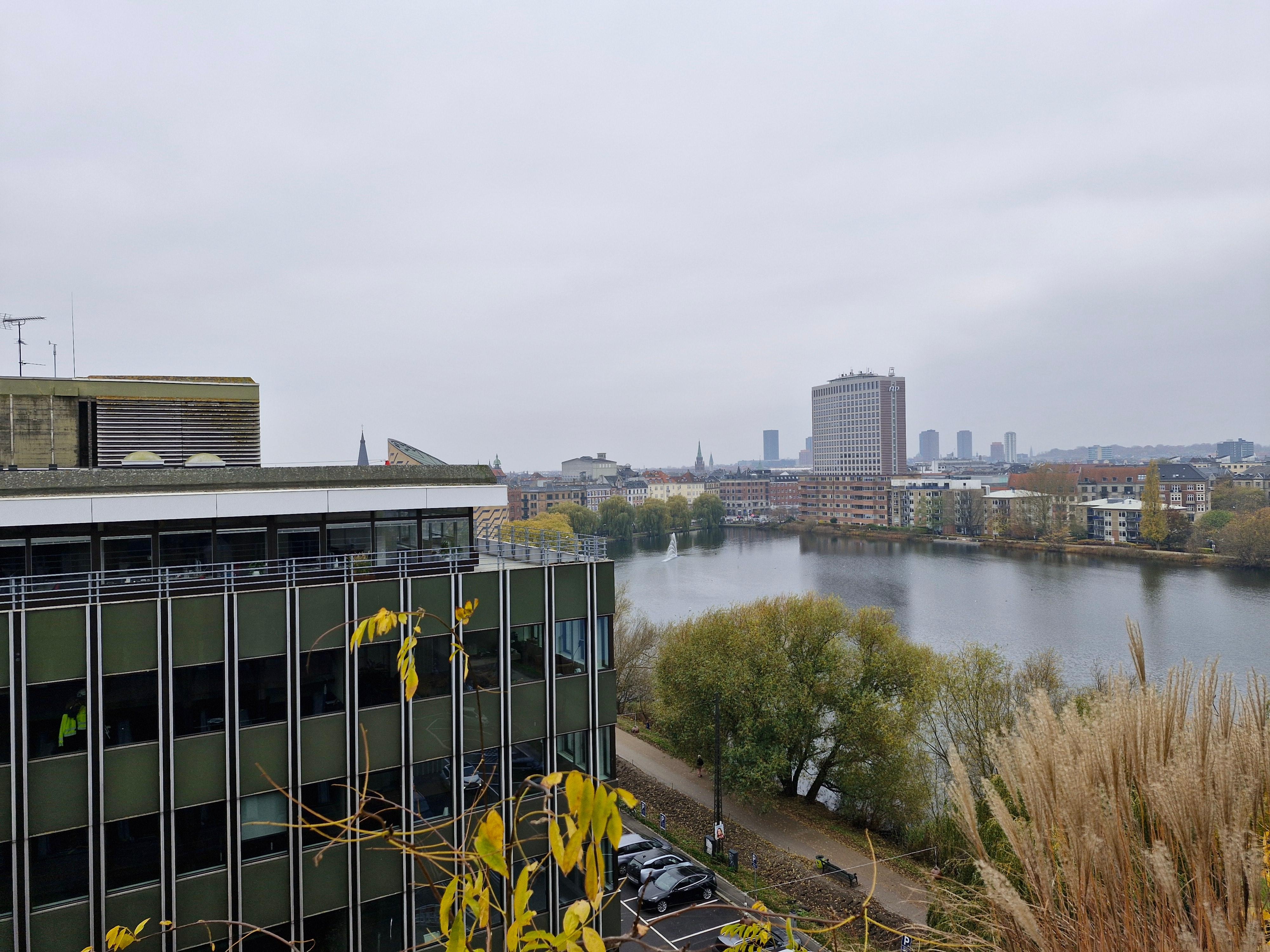 Udsigt fra lille tagterasse