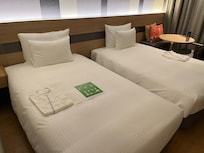 Double bed room is spacious