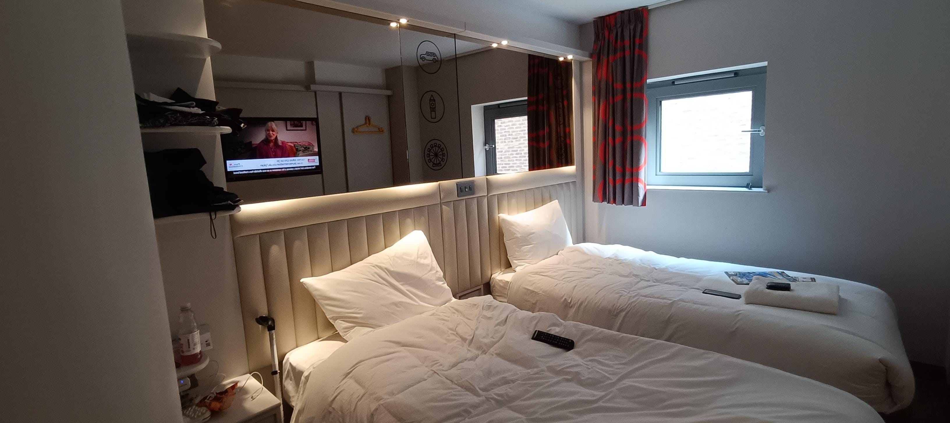 Twin room