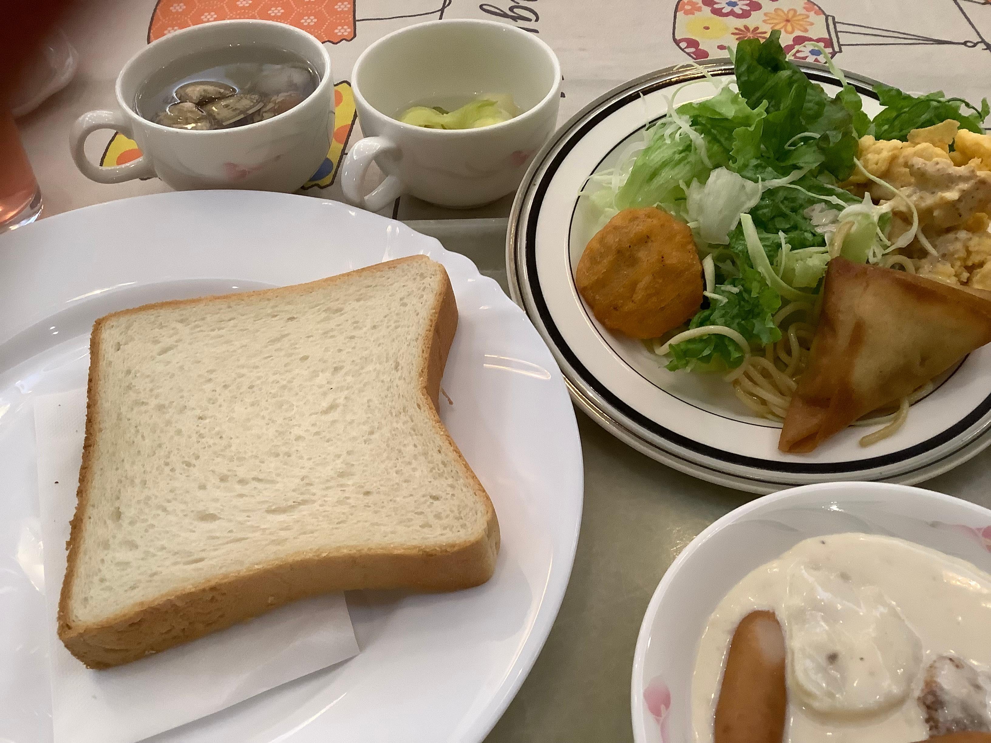
楽しみなあさりのスープの日