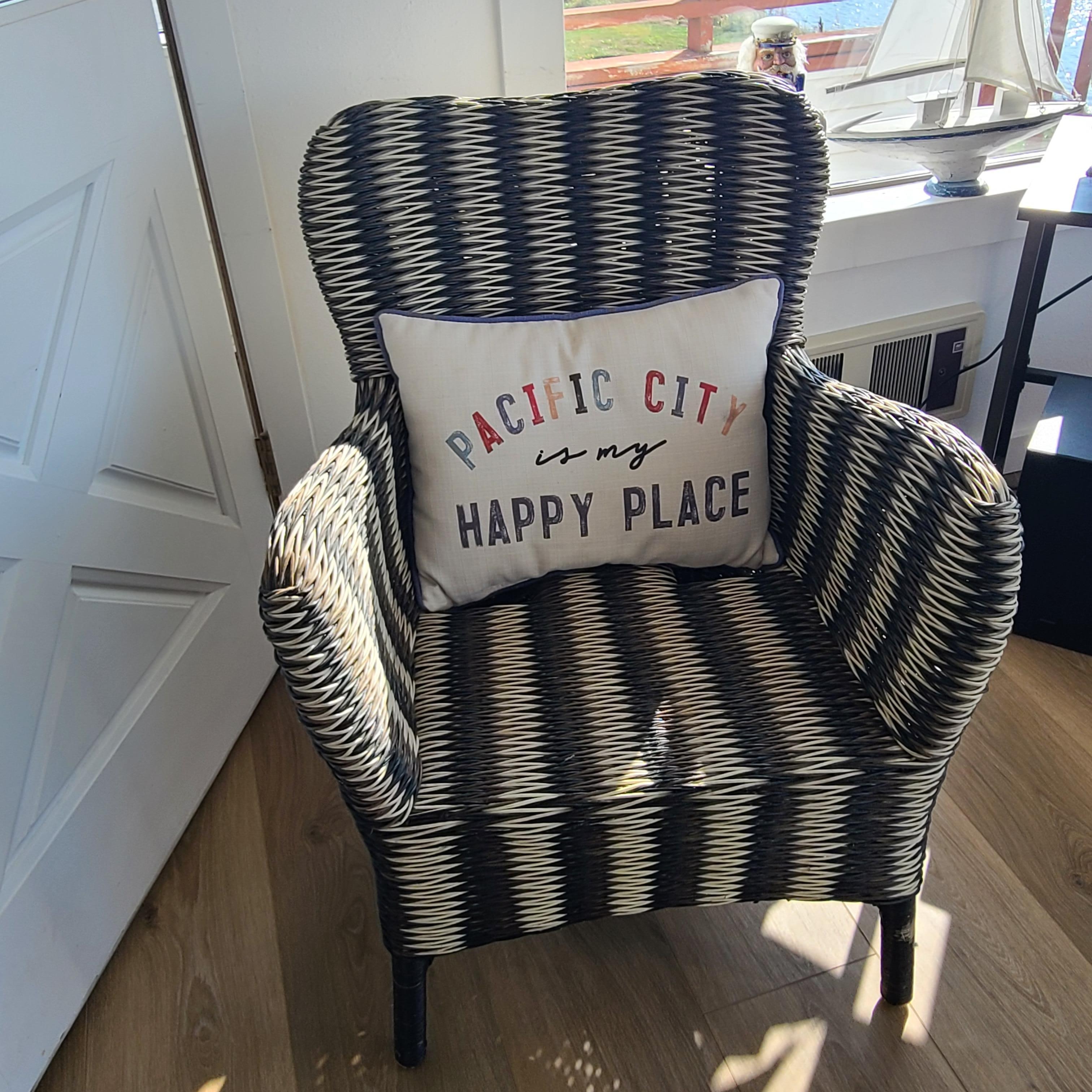 Super relaxing decor was a plus. 