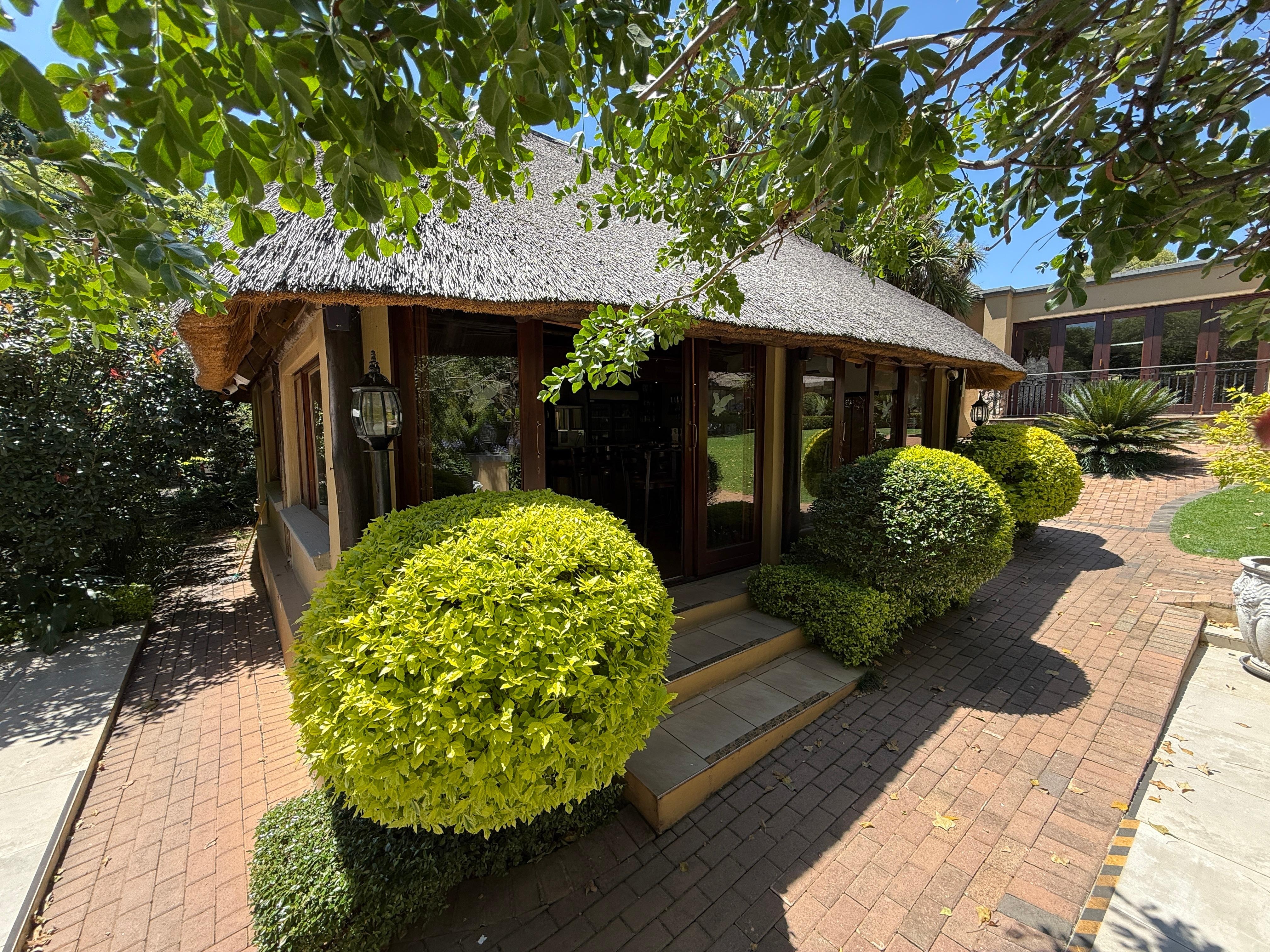 This is the little bar facility near the patio