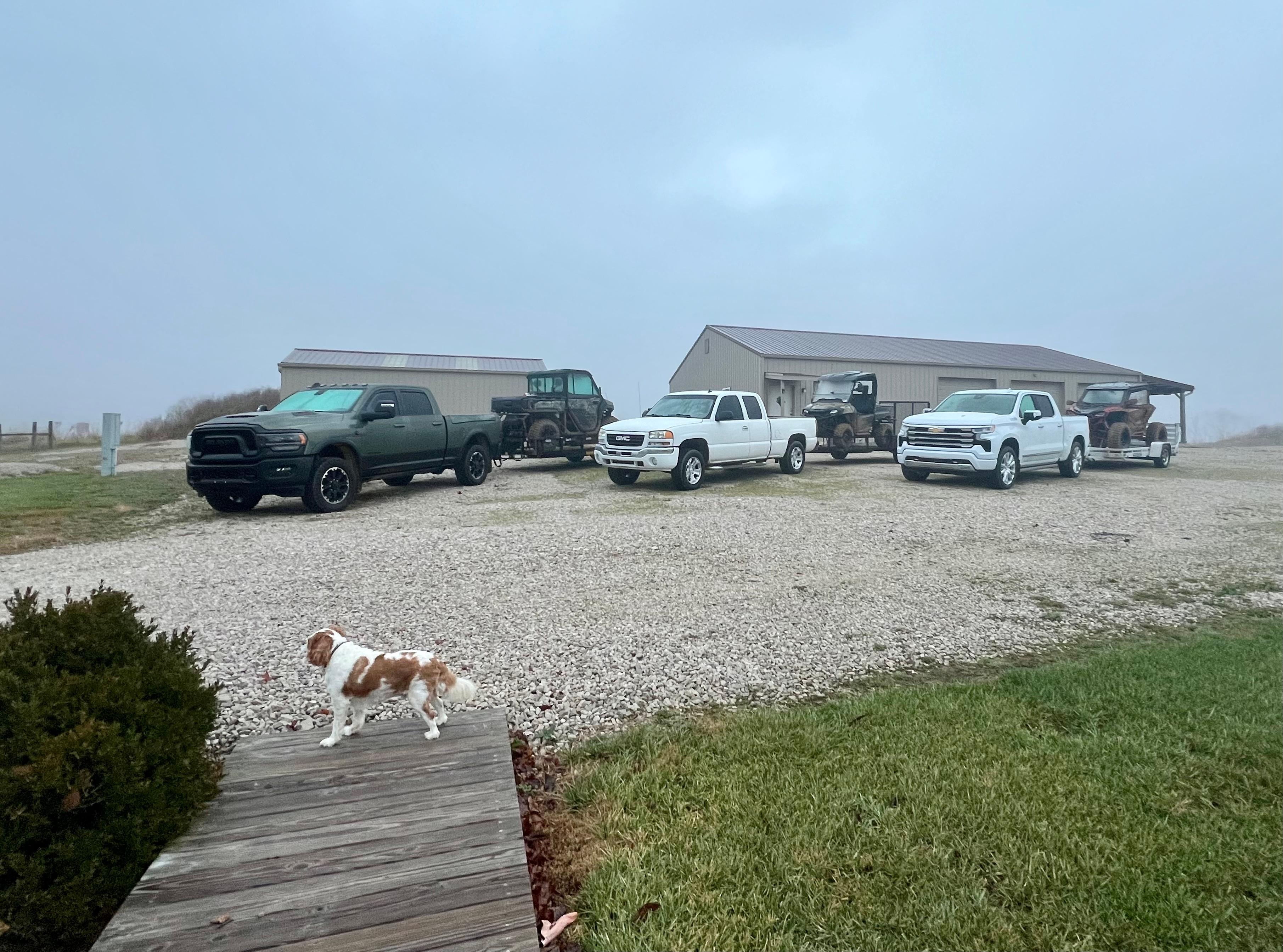 Lots of room for all three trucks and trailers.