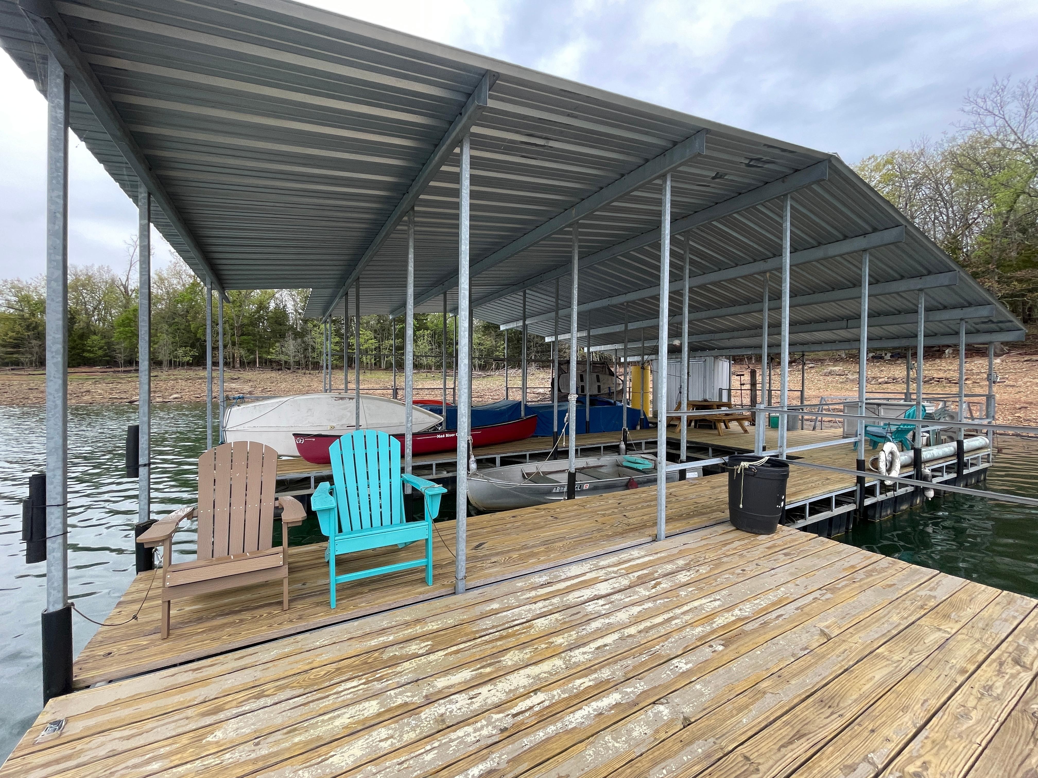 Dock