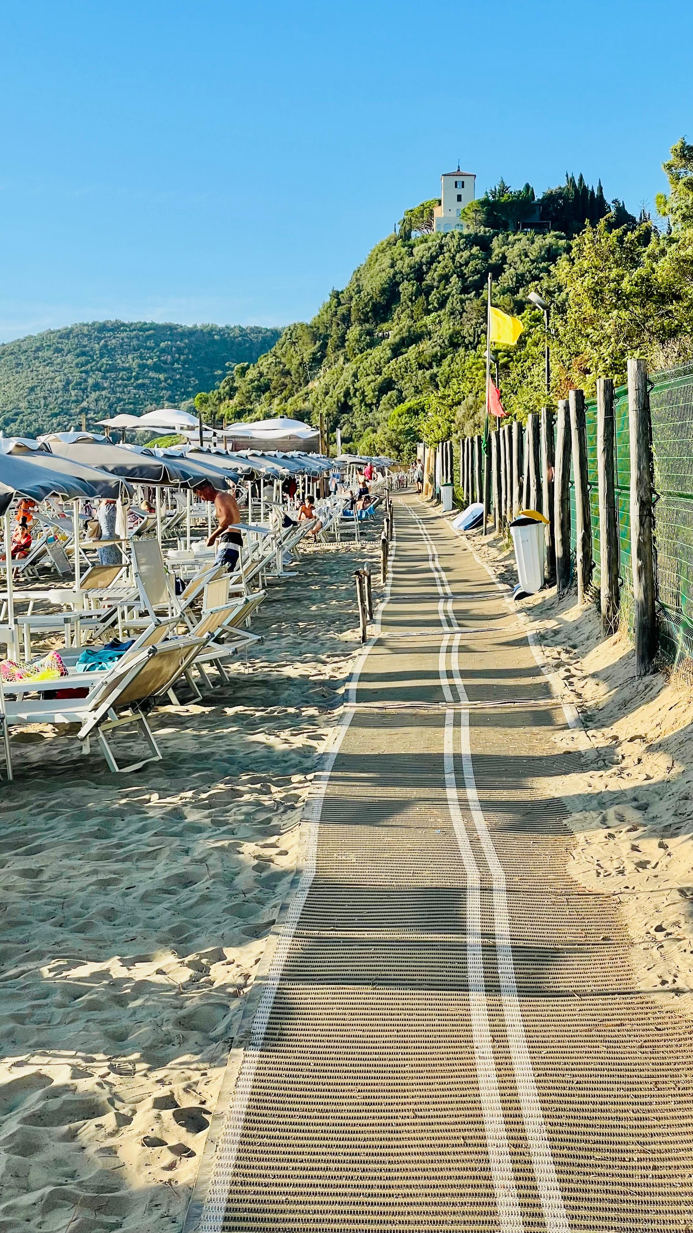 Strand