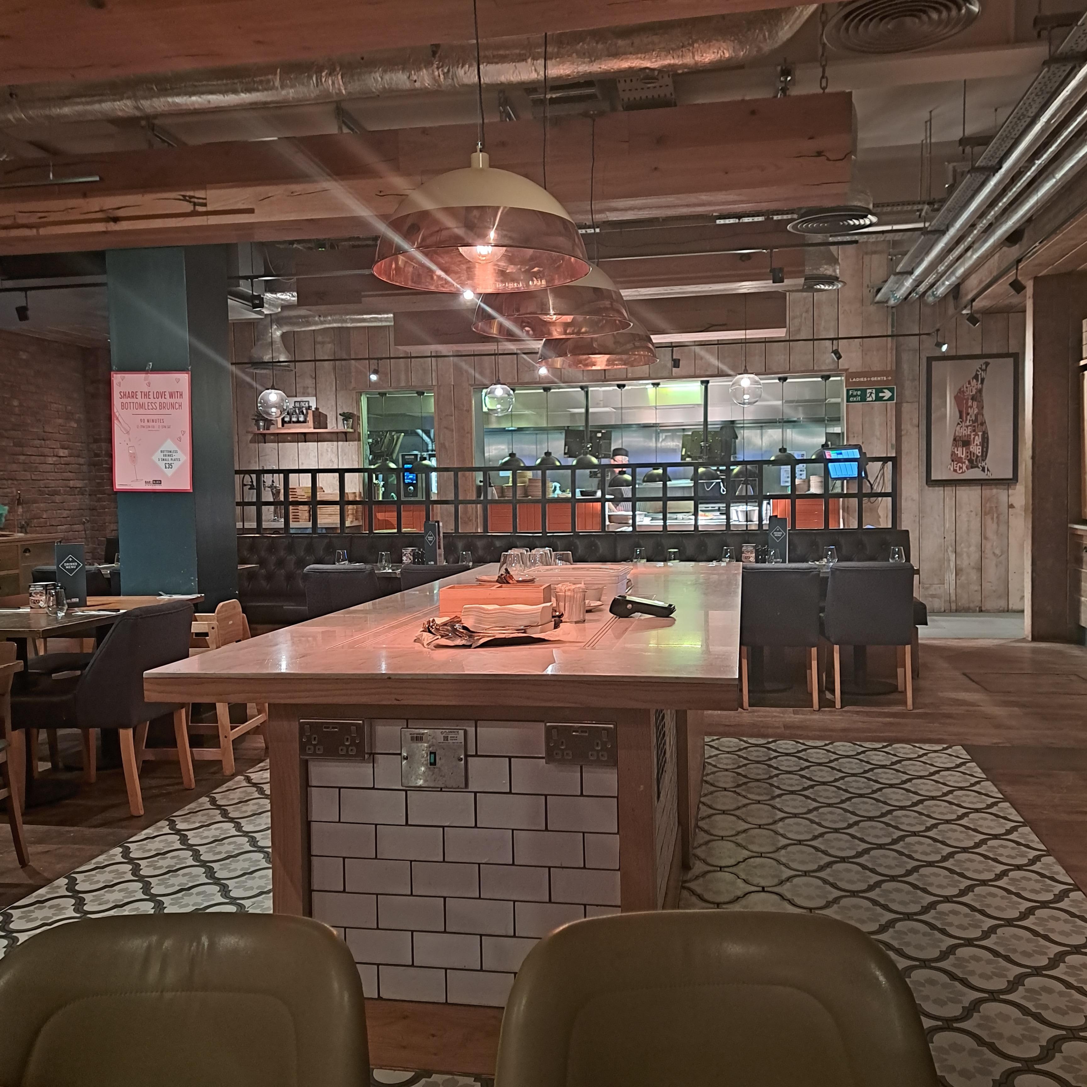 Breakfast was Continental or All inclusive Full English. £9.99 and £11.99 respectively. 