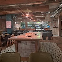 Breakfast was Continental or All inclusive Full English. £9.99 and £11.99 respectively.