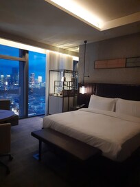 night time view of the bedroom