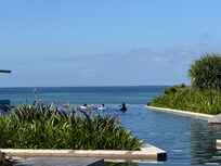 Infinity pool