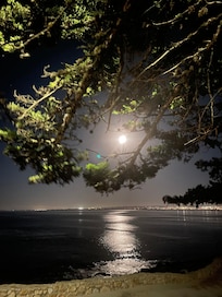 Harvest moon at Lover’s Cove