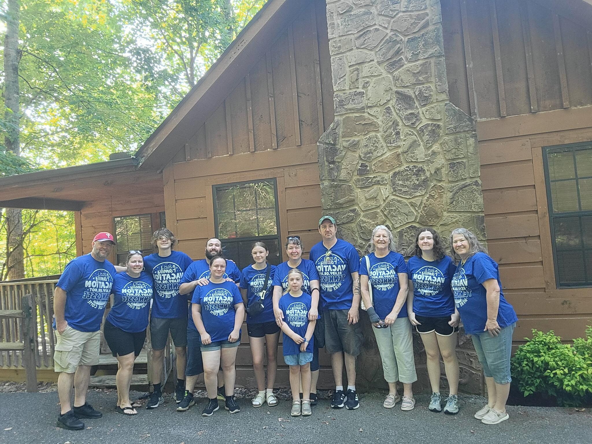 The whole family before going to Dollywood