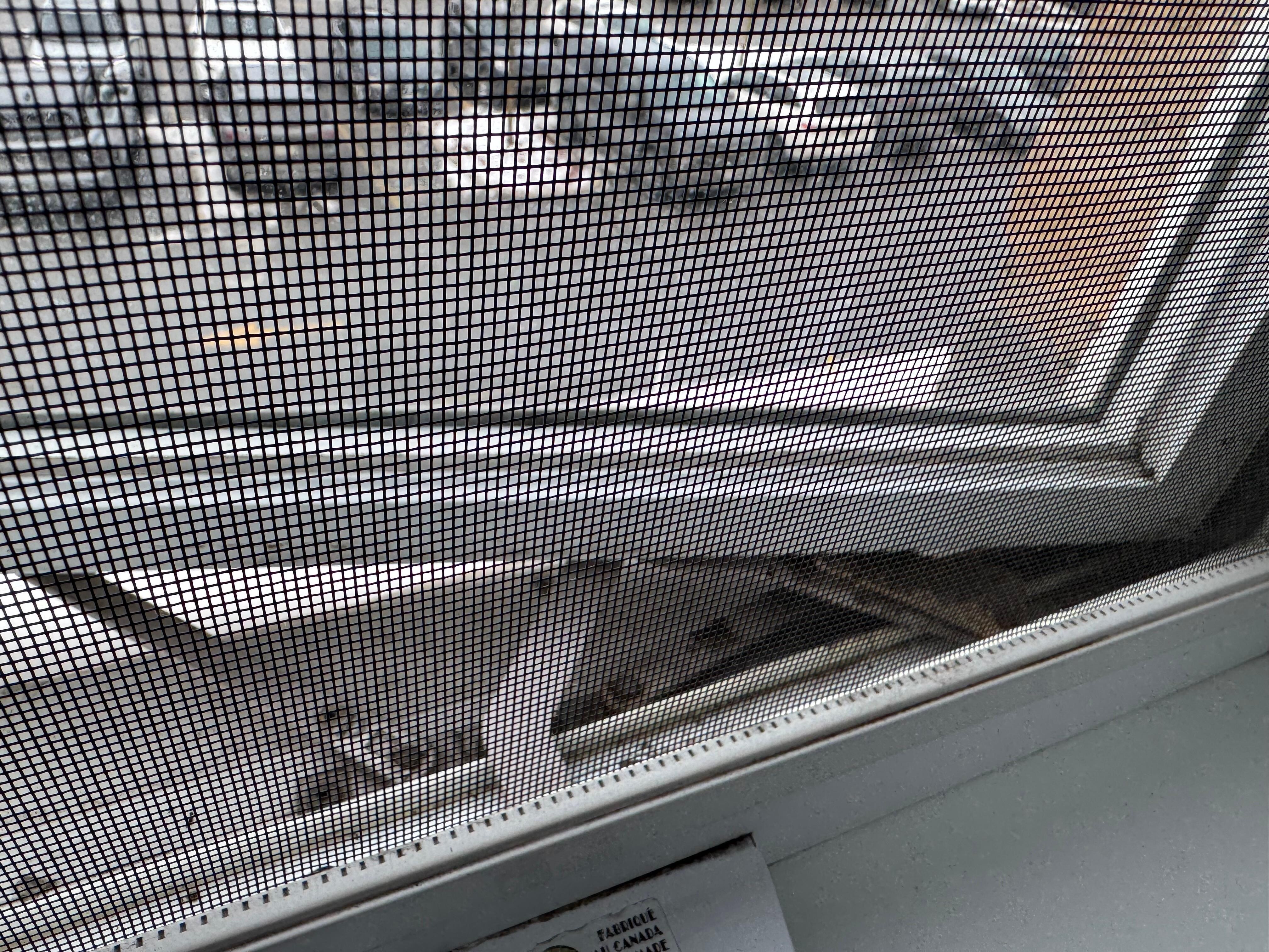 Broken window mechanism 