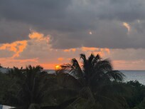 beautifuls sunrise from the roof top deck