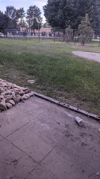 Great view of the unkept "yard"