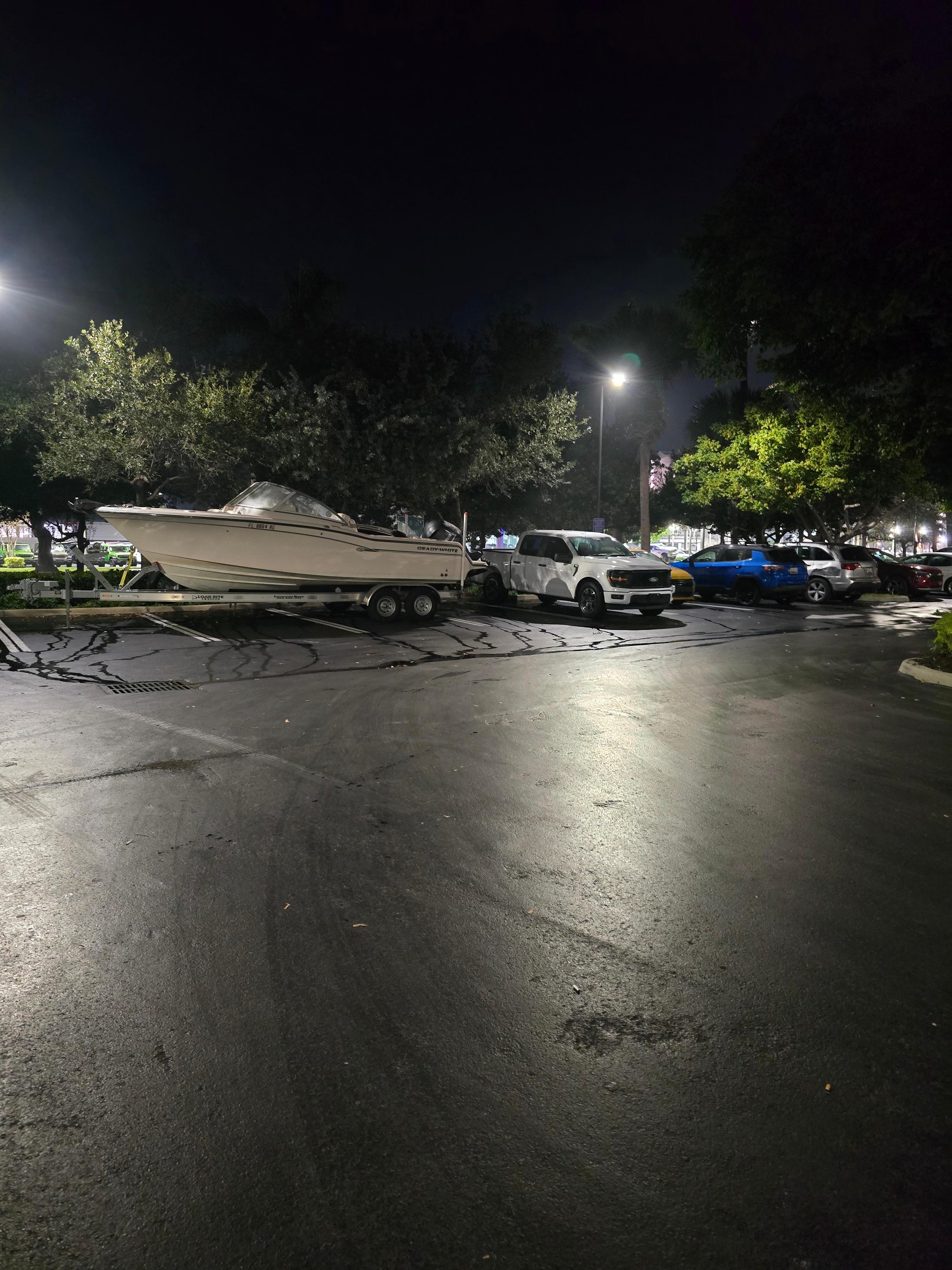 I had difficulty finding parking in the middle of the night. I didn't want to take a chance parking next to the boat, as it was right on the line of the parking space. You never know how someone is going to pull it out and possibly wreck your car.