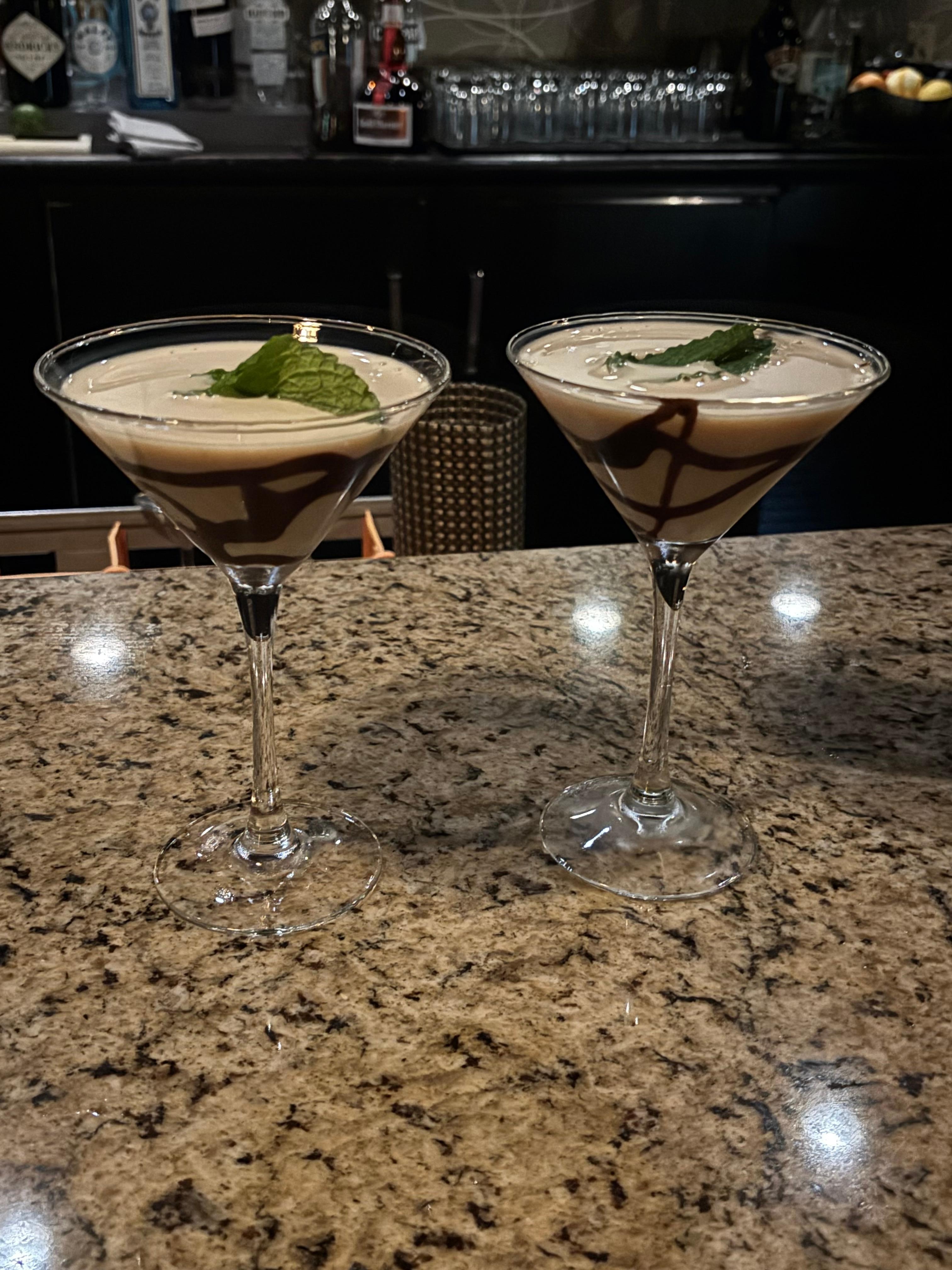 Mint chocolate martinis 