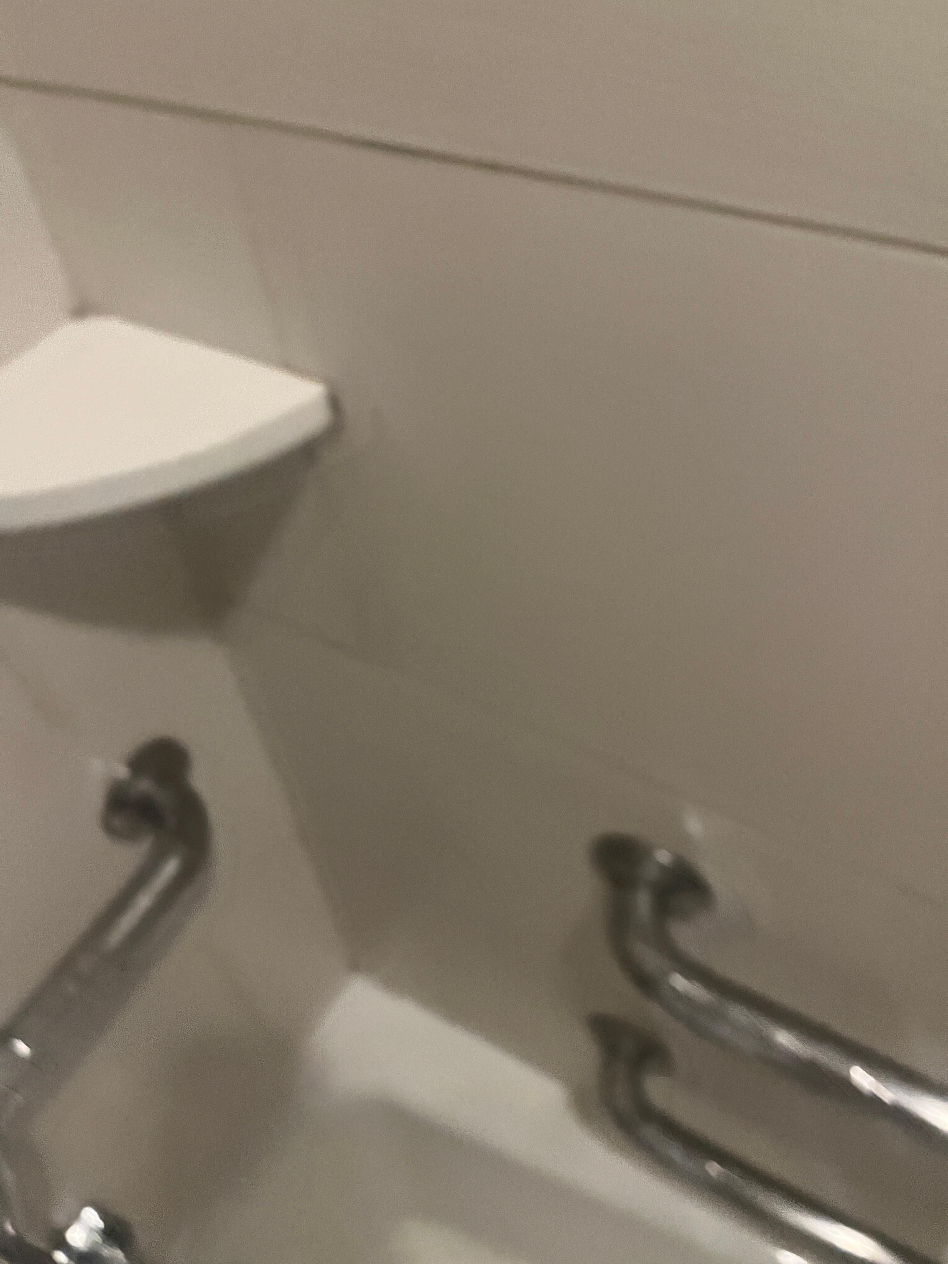 Mold or poor maintenance, I’m. It sure, but I noticed. 