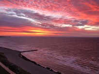 Ein Sonnenaufgang im November von der 16. Etage.