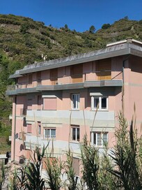 Building view from the path going up....