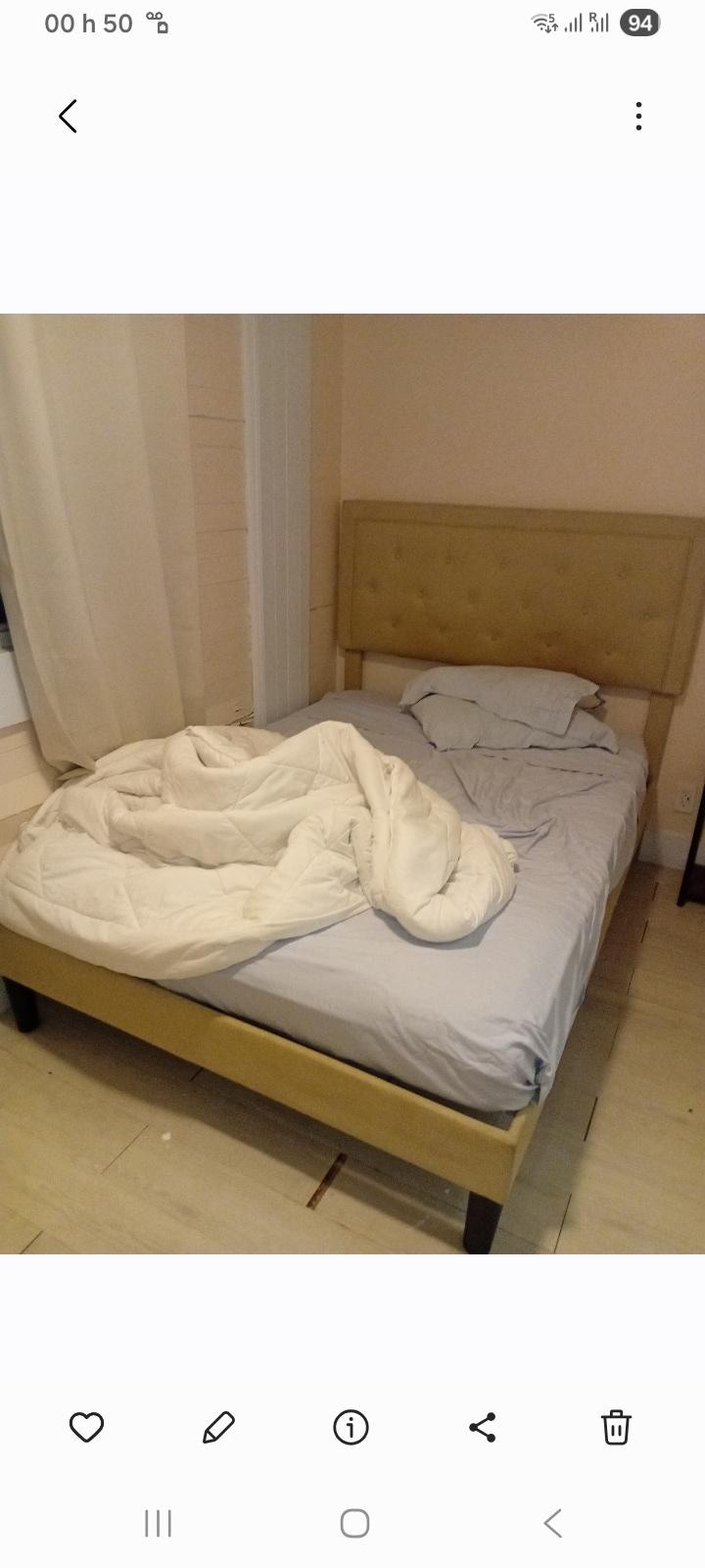 On as trouver notre lit en cet etzt defait !