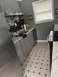 Very nice and clean kitchen