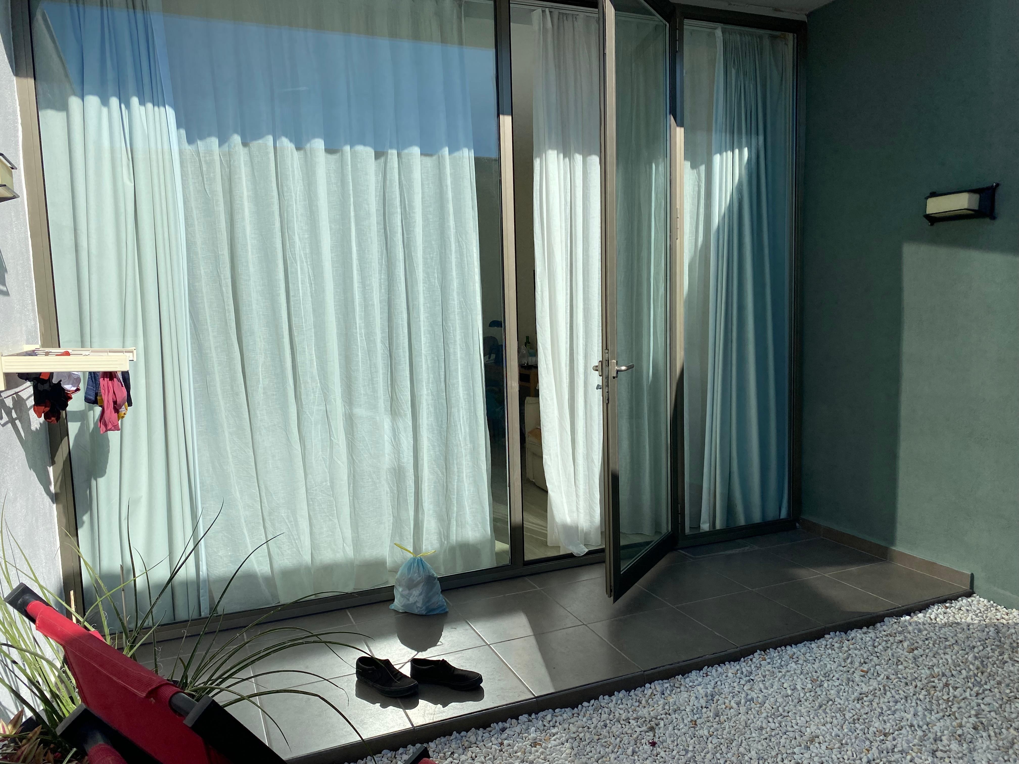 Floor to ceiling windows