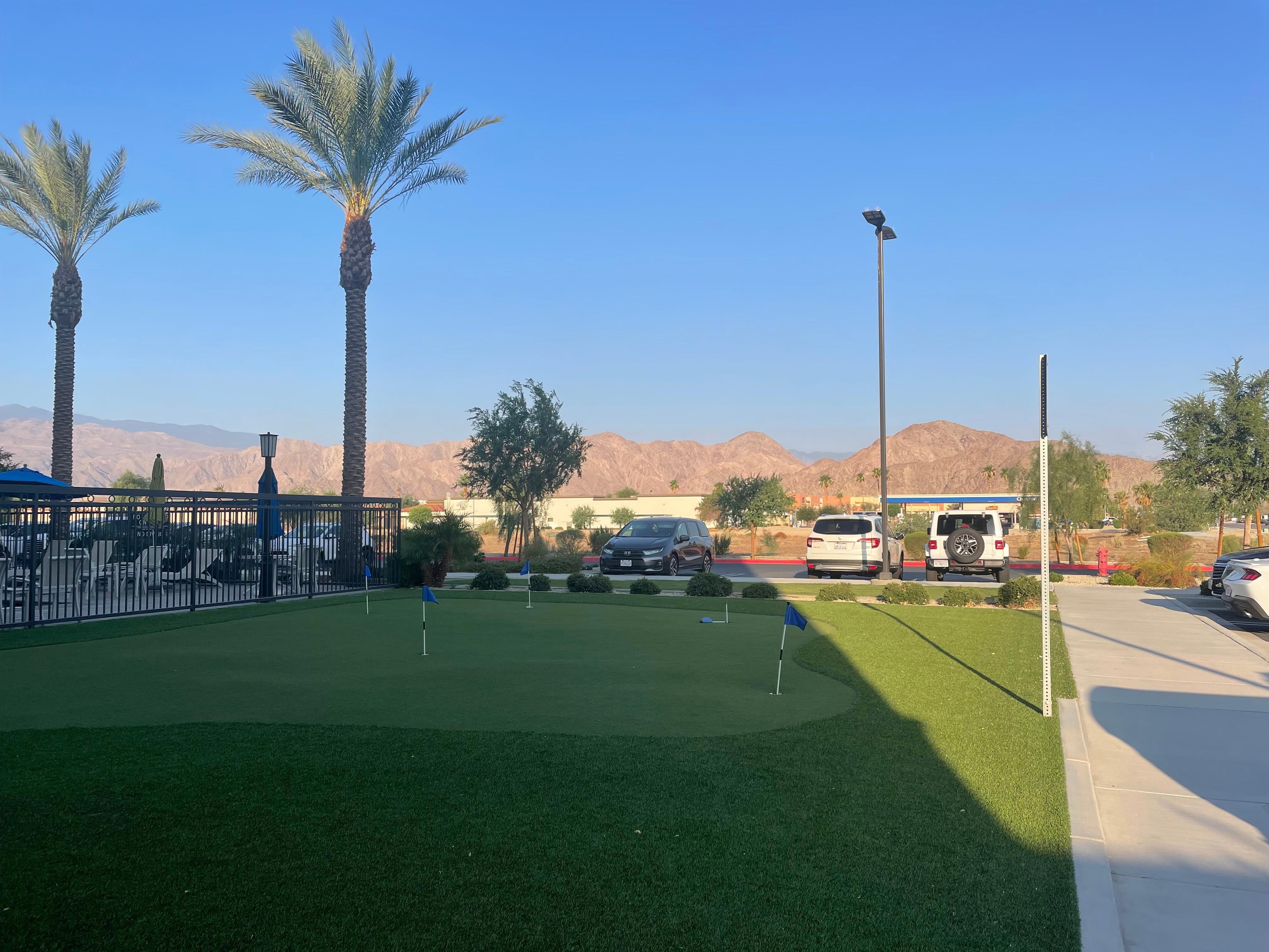 Outside putting green 