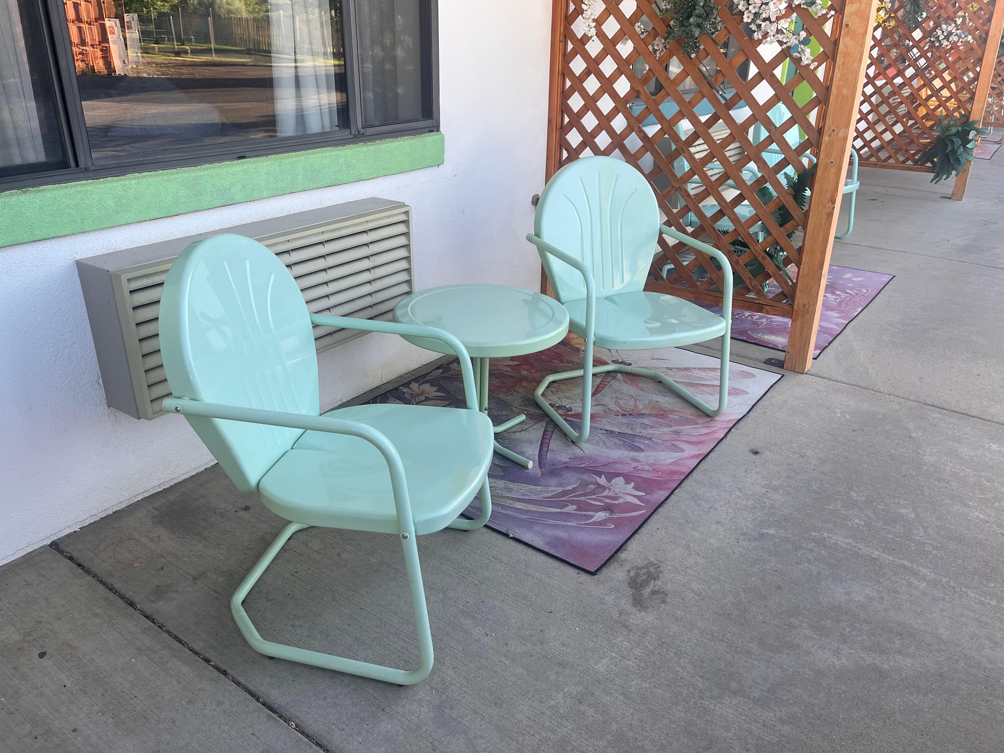 Coordinated chairs … like those from 1965!