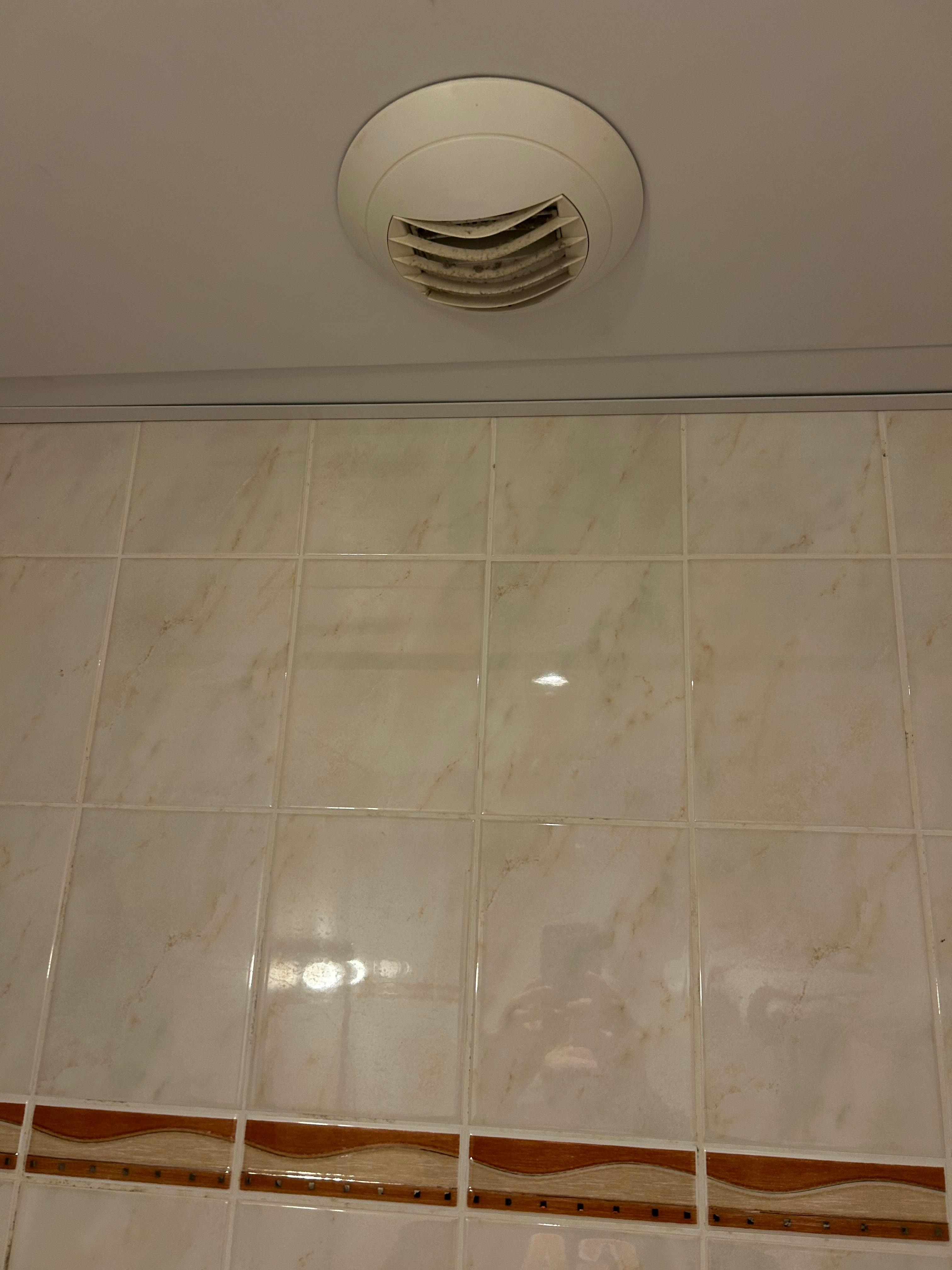 Évacuation d’air sale 