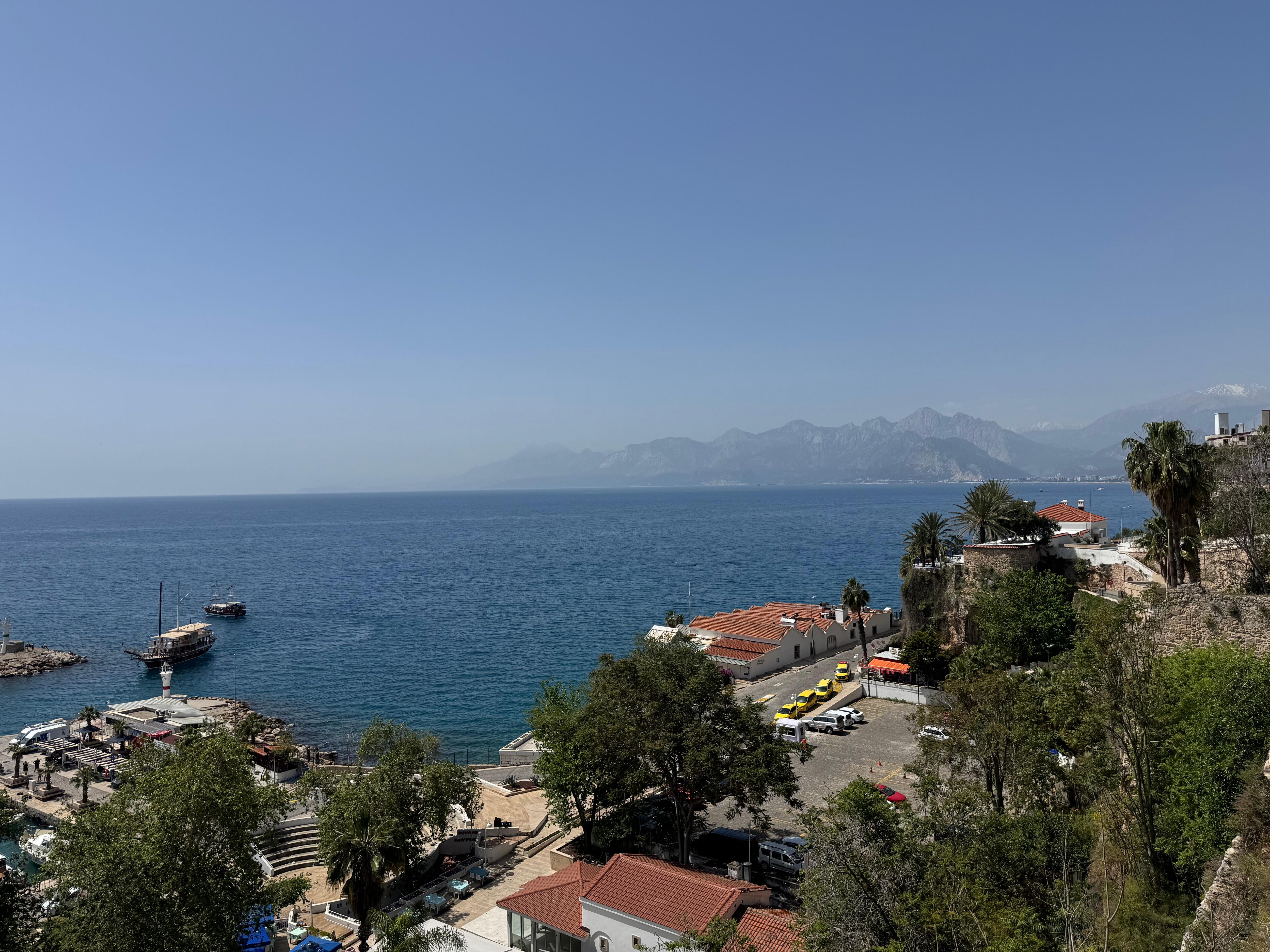 Blick auf das Mittelmeer von der Burg Kaleiçi