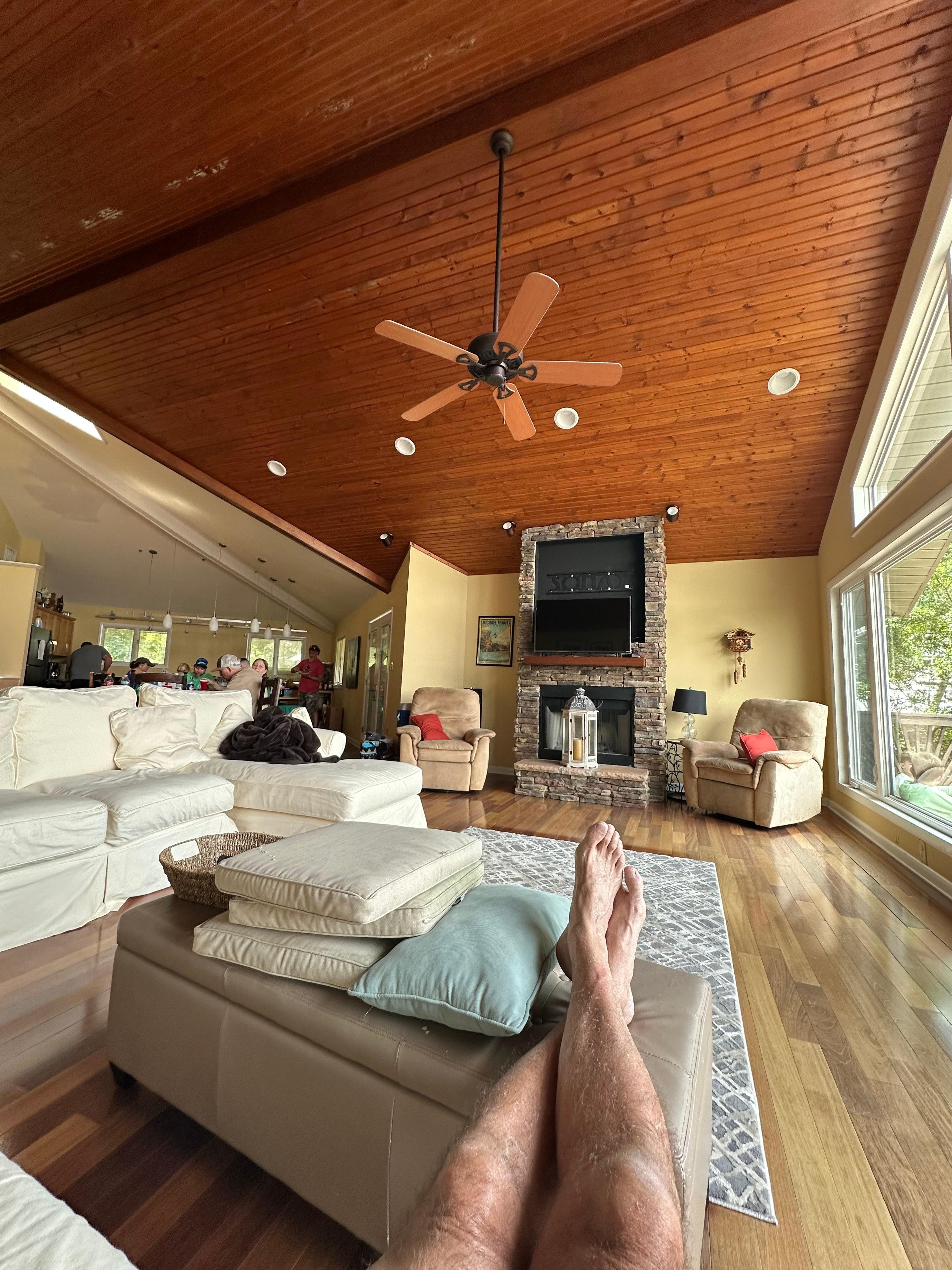 Me Chillin’ inside 