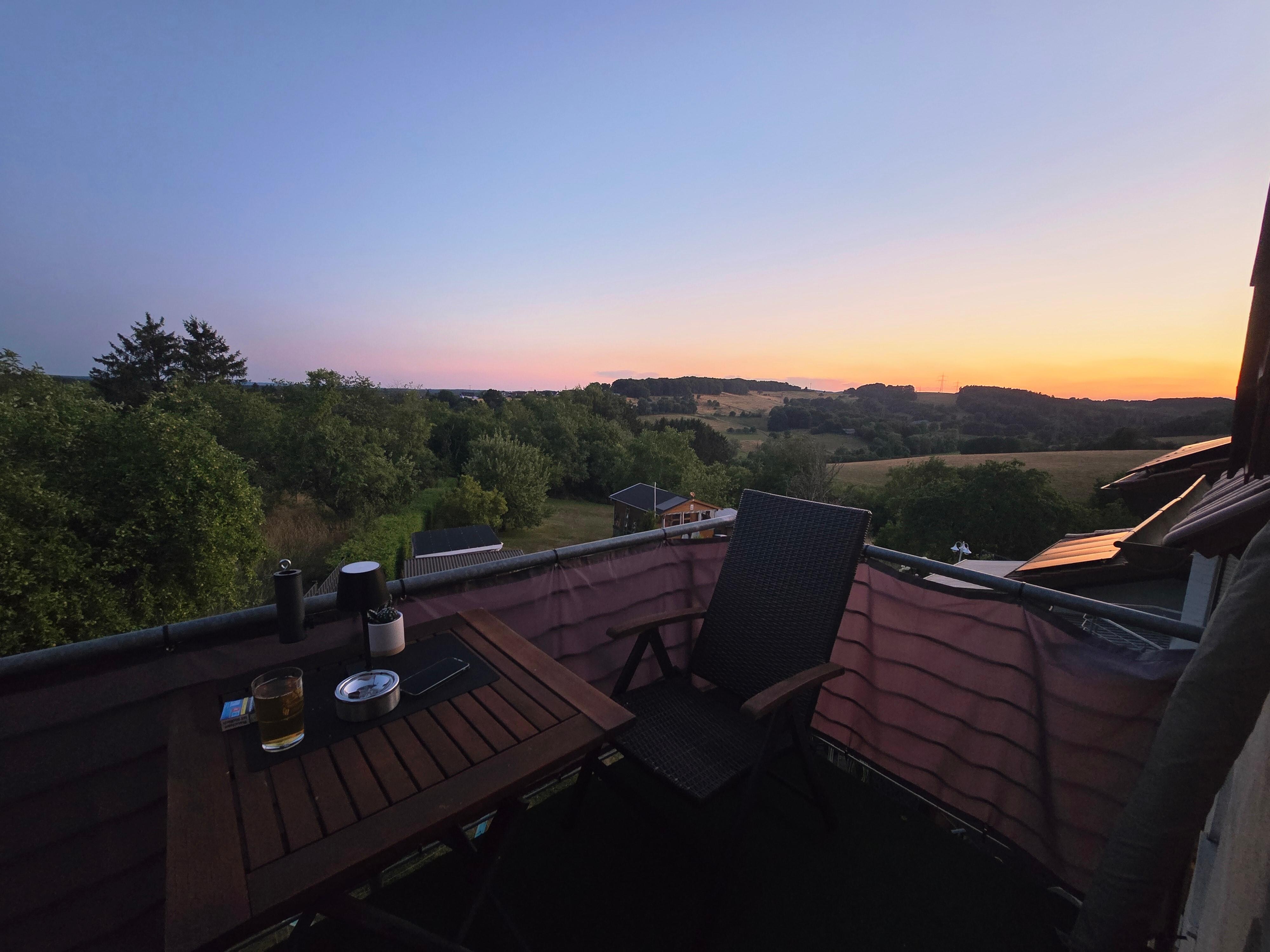 Blick abends vom Balkon