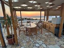 Terrace dining table