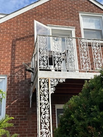 Door left open when we arrived