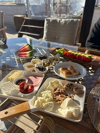 Breakfast
