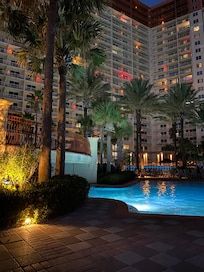 Gorgeous pool area